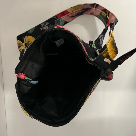 Vera Bradley - Havana Rose - Triple Zipper - Cross-body Purse - Adjustable Strap - Picture 5 of 11